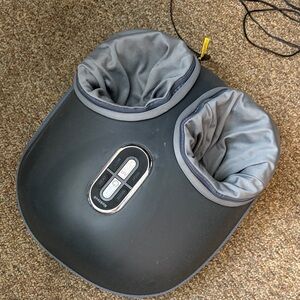 Electric Foot in Dark Gray